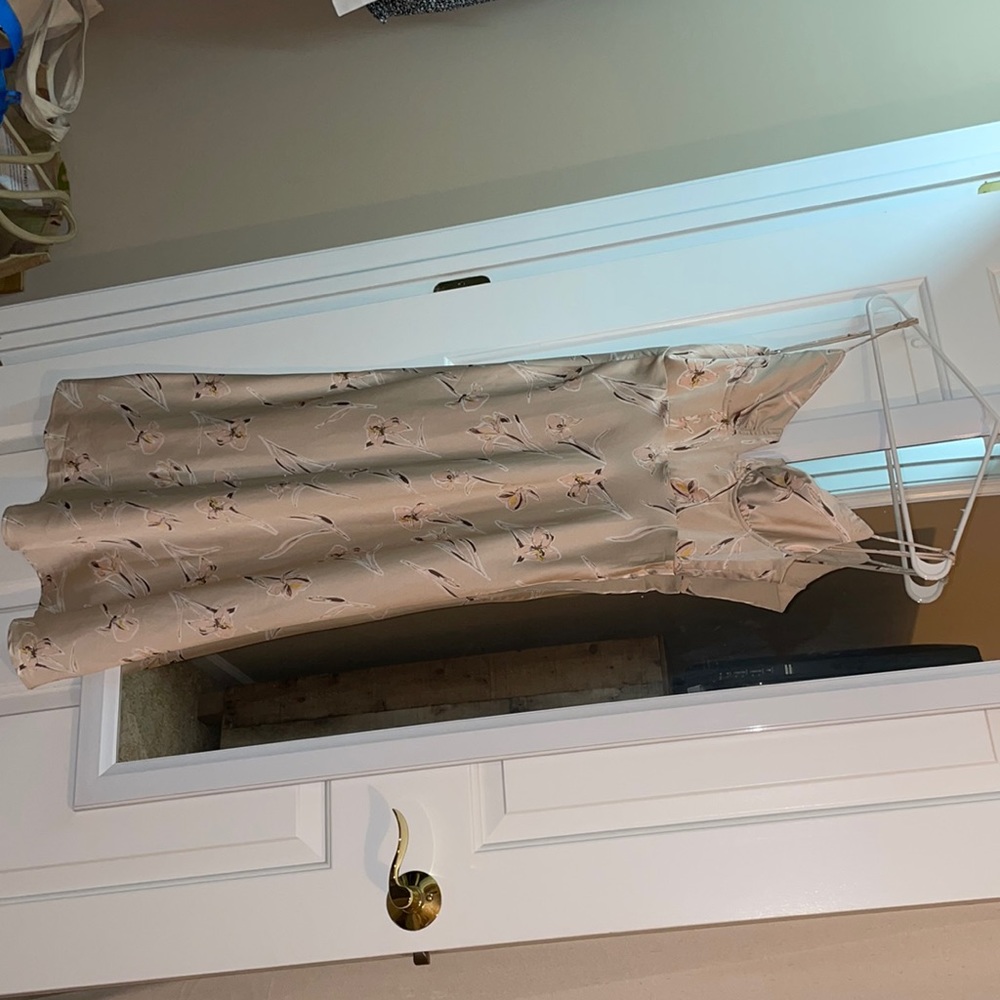 Perfect confirm- never worn silky dress